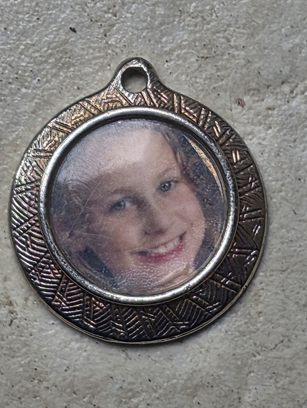 Single Photo Pendant For Personalized Jewelry